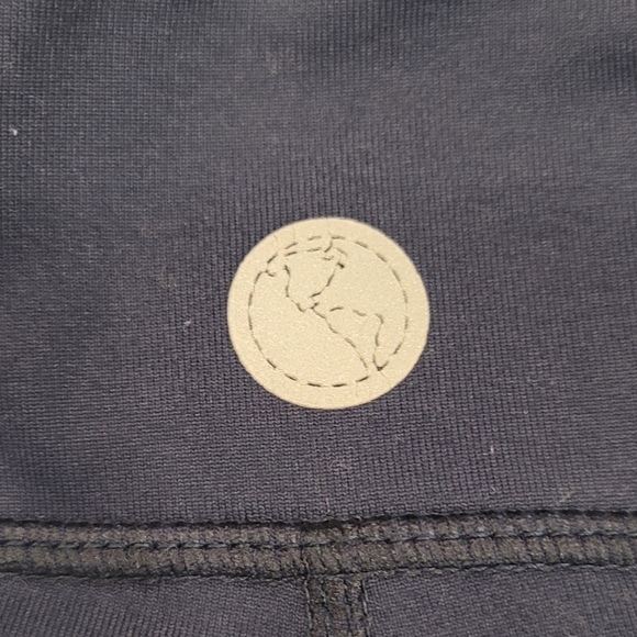 Threads 4 Thoughts Leggings - M - Picture 3 of 9